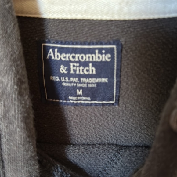 Abercrombie & Fitch NYC hoodie!! - Picture 2 of 2